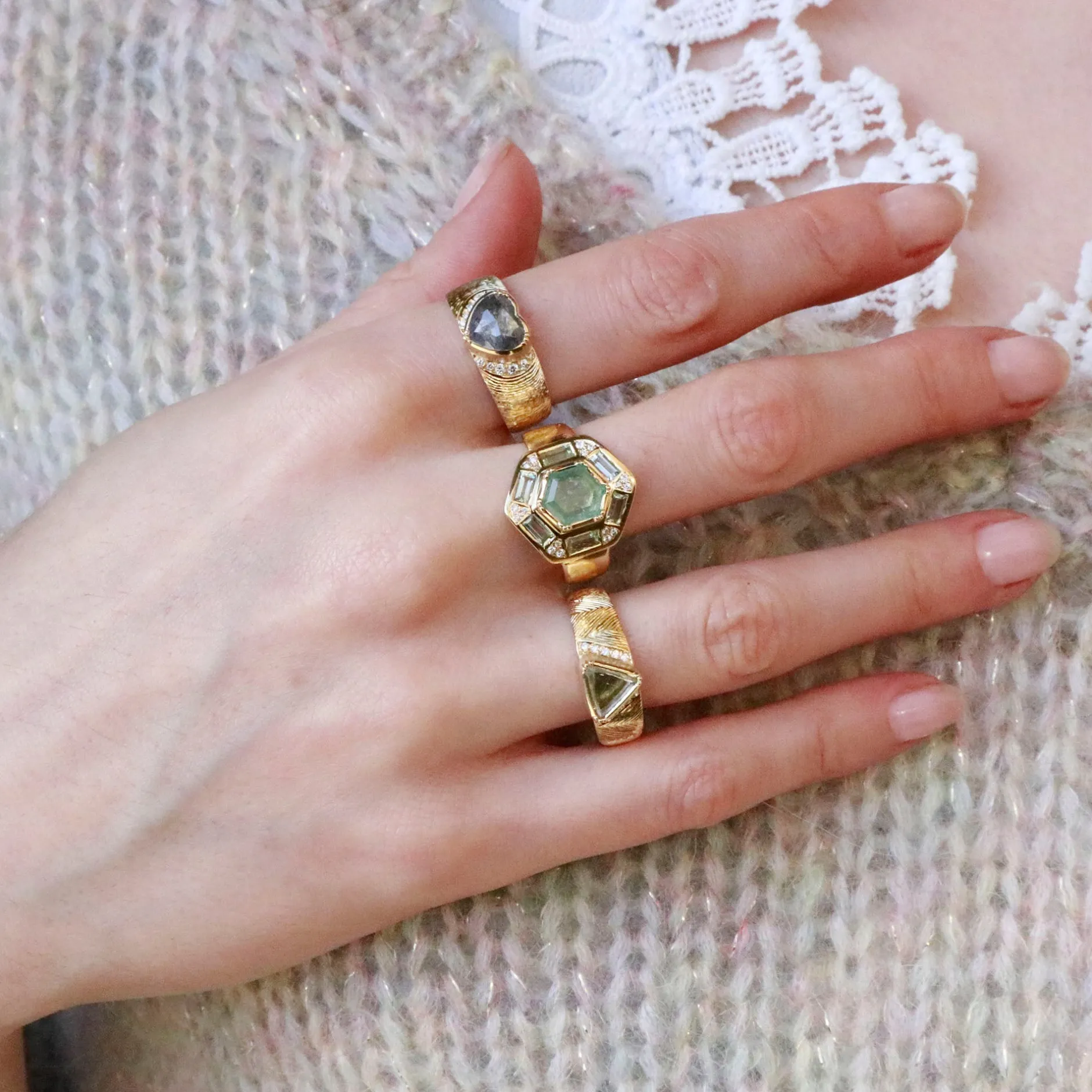 hera_engraved_macle_diamond_ring_2.webp HERA ENGRAVED MACLE DIAMOND RING^Brooke Gregson Best